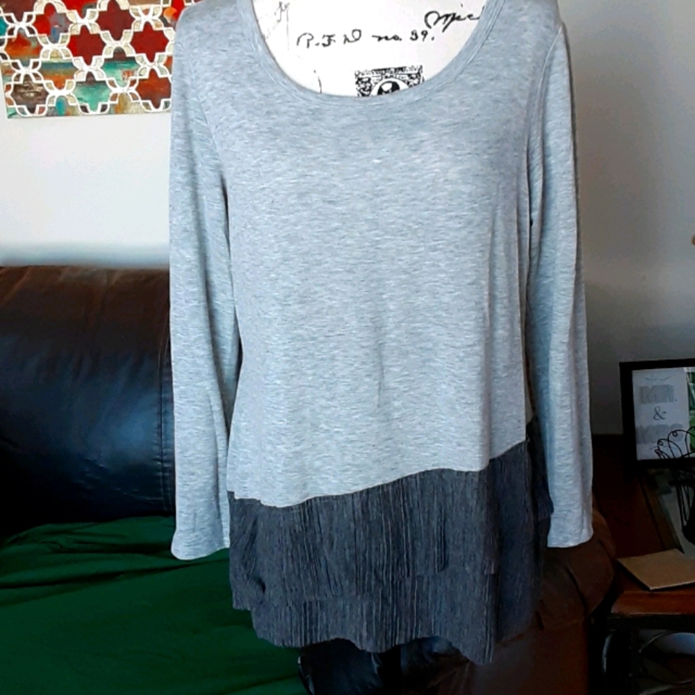 Ava James tunic